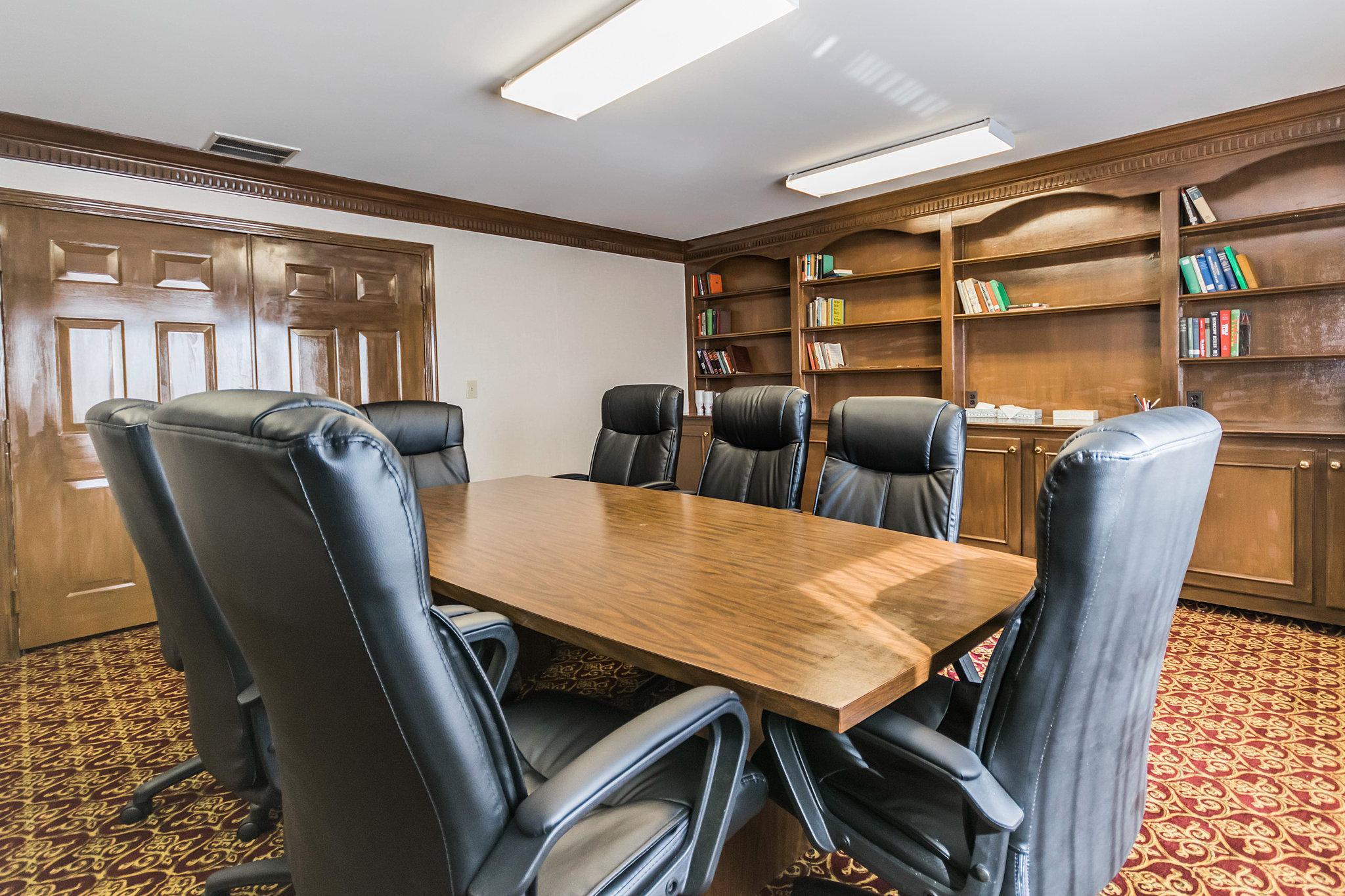 Quality Inn & Suites University-Airport Louisville-Jefferson County Extérieur photo